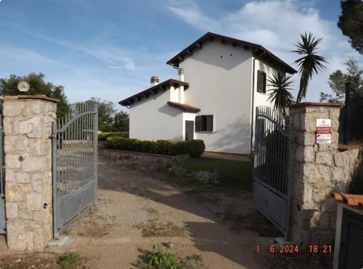 Villa La Terrazza Sul Castello Itri Exterior foto
